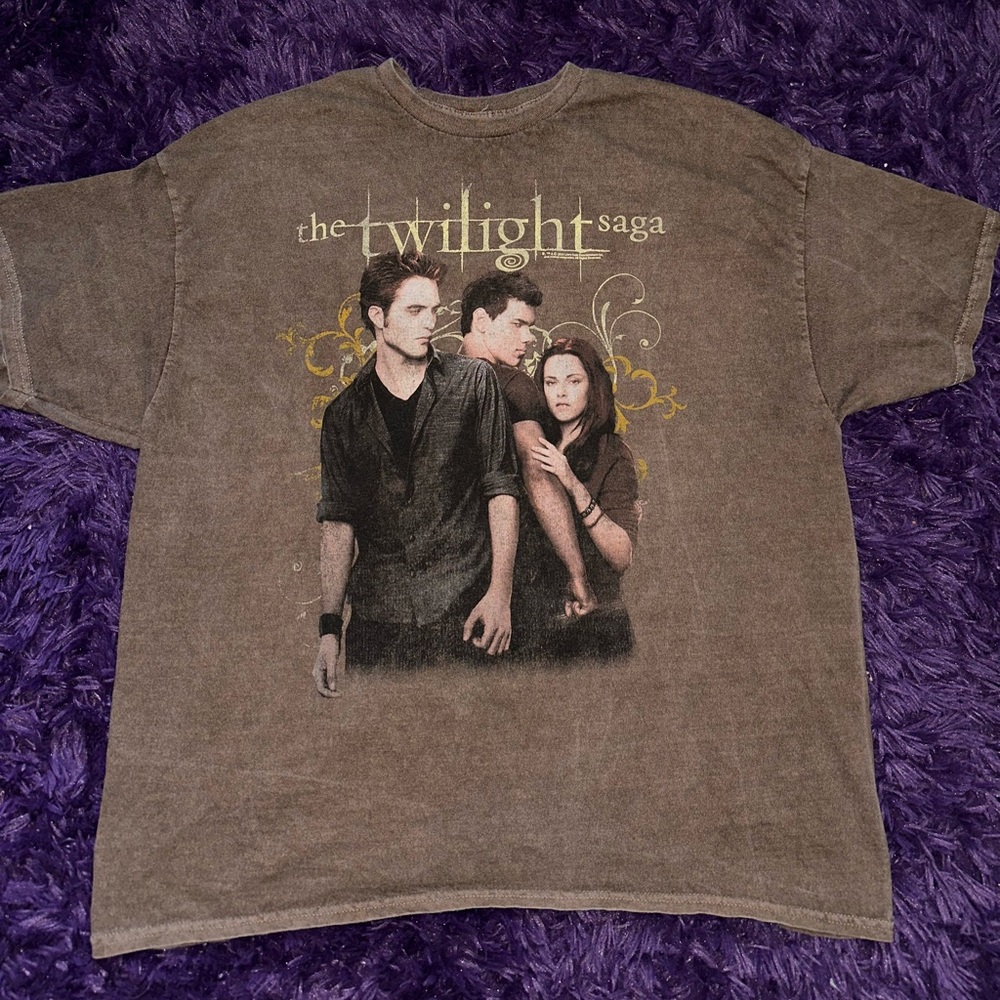 ❌SOLD❌ Twilight Saga Graphic Tee